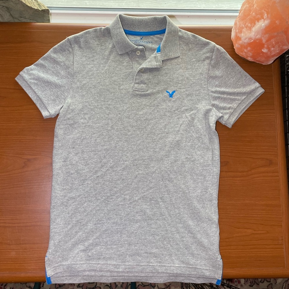 American Eagle Short Sleeve